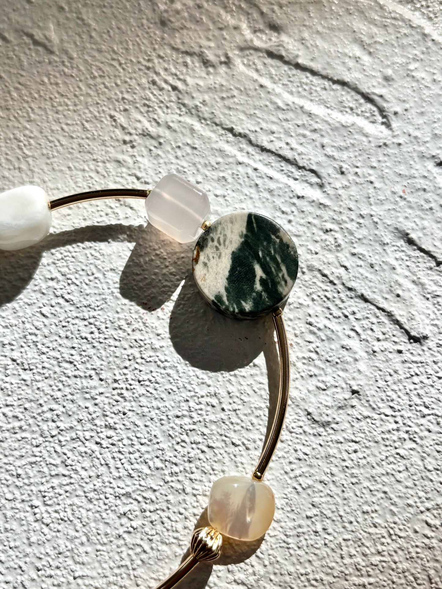 The Blend of Elegant Adjustable Chain Verdant Glow Bracelet