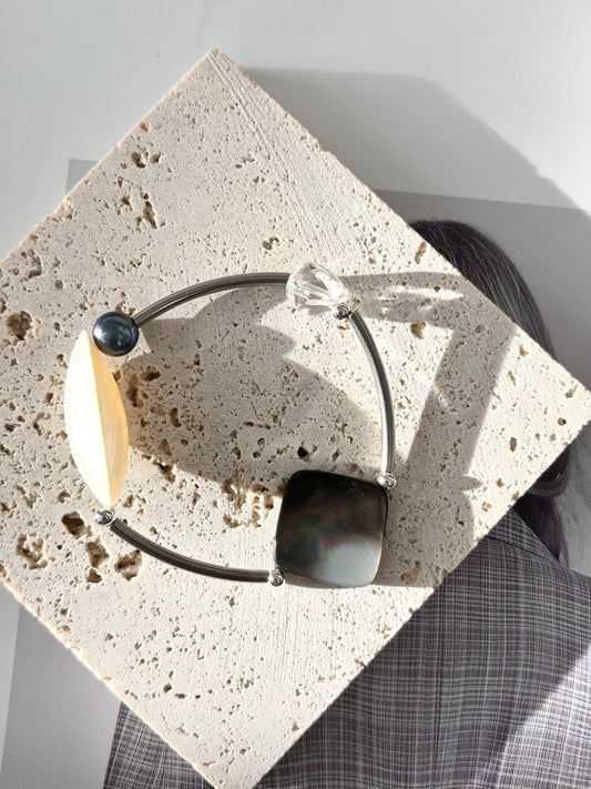 Slim Shell & Quartz Bracelet in Stainless Steel – ArcLine